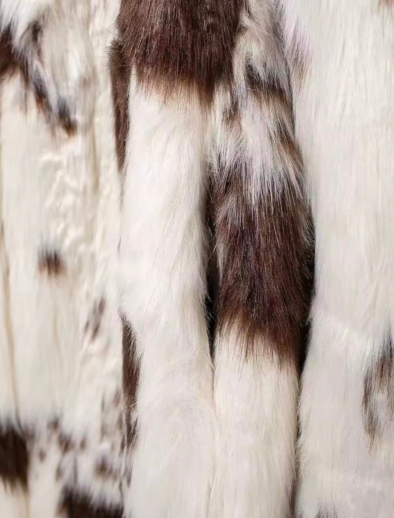Cozy Cowyy langer weißer Kuhfell Mantel