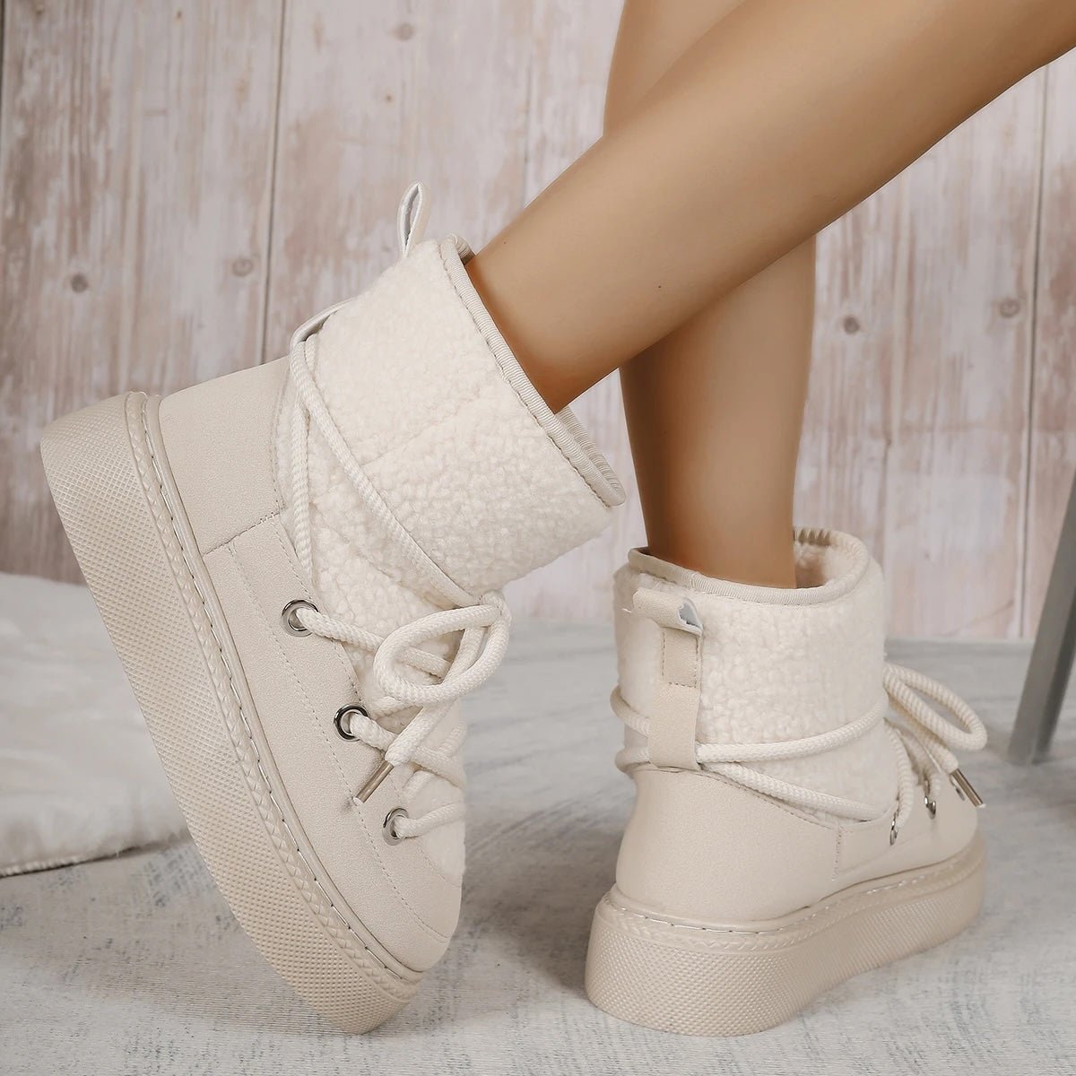 Bettyy Big Boots - Cozy Wool Craft. Gefütterte Boots Damen Beige – warme Schneestiefel mit kuscheligem Innenfutter