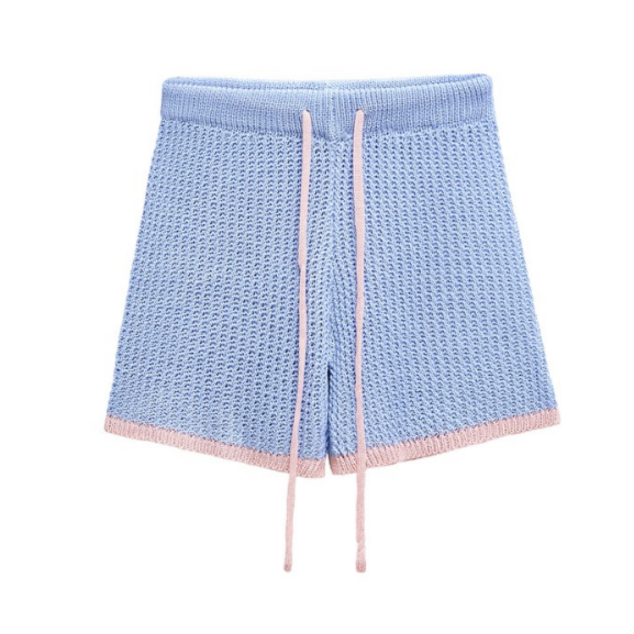 Die Shorts des Cellyy Häkel Zweiteiler Sets überzeugen mit Kordelzug und rosa Rand – ideal für entspannte Sommertage und feminine Streetwear.
