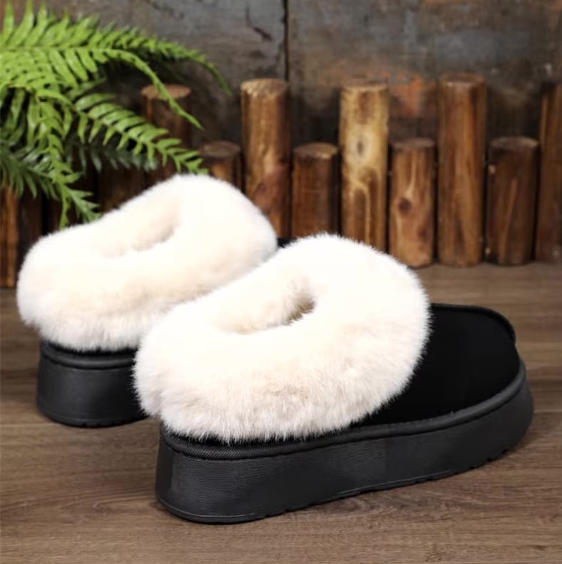 Furryy Fluff Slipper - Cozy Wool Craft. Schwarze Fellhausschuhe Damen – warme Winter Slipper mit dicker Sohle
